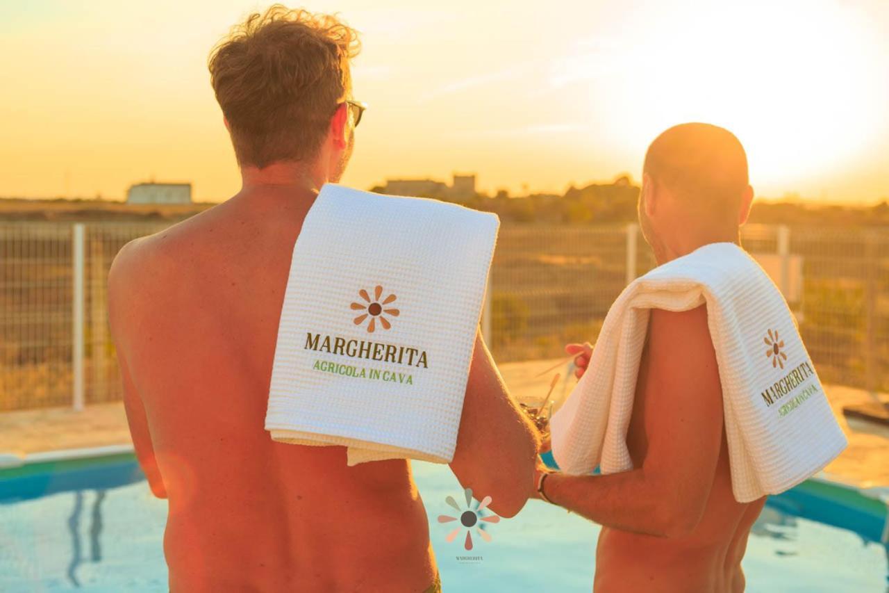 Agriturismo Tenuta Margherita Torre Lapillo Eksteriør bilde
